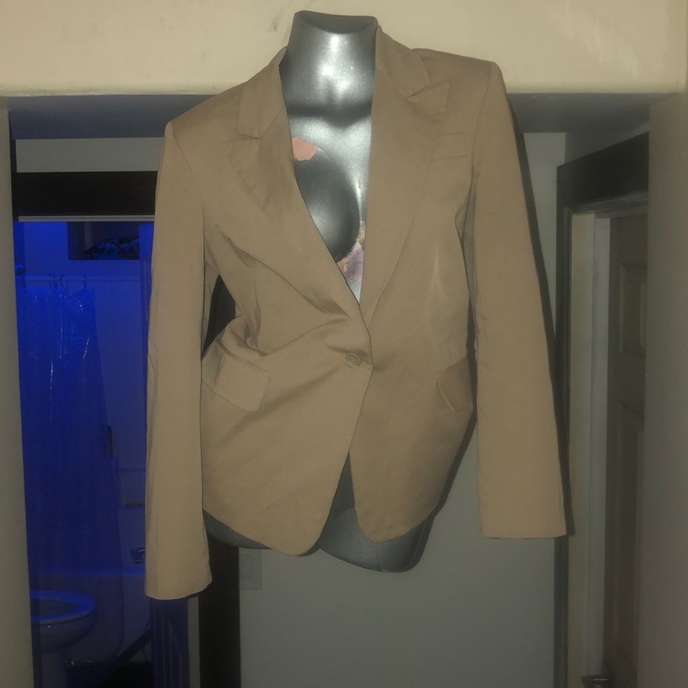 Body by Victoria Blazer #31